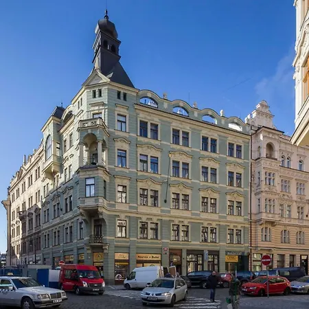 Dusni * Praga
